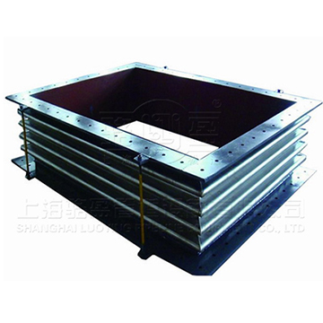 矩形<a href=http://jasonbeetham.com target=_blank class=infotextkey>波紋補償器</a>2.jpg